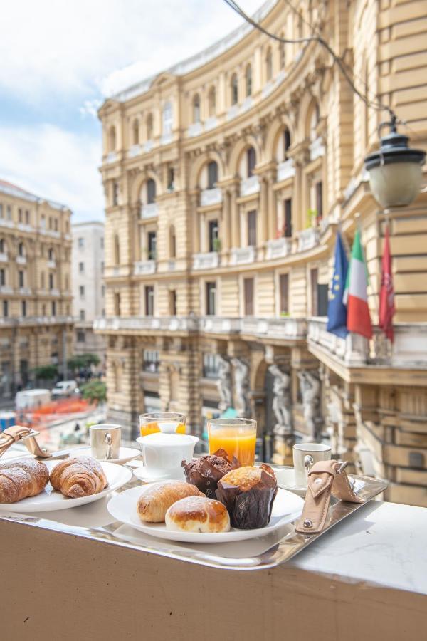 Palazzo Nana Suites & Apartments Naples Exterior photo