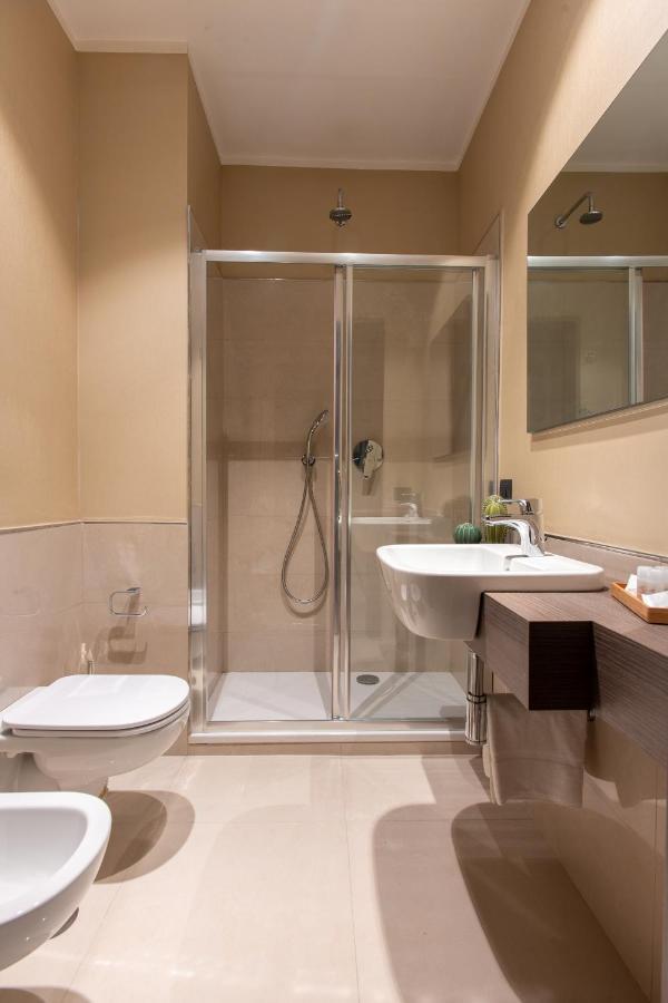 Palazzo Nana Suites & Apartments Naples Exterior photo